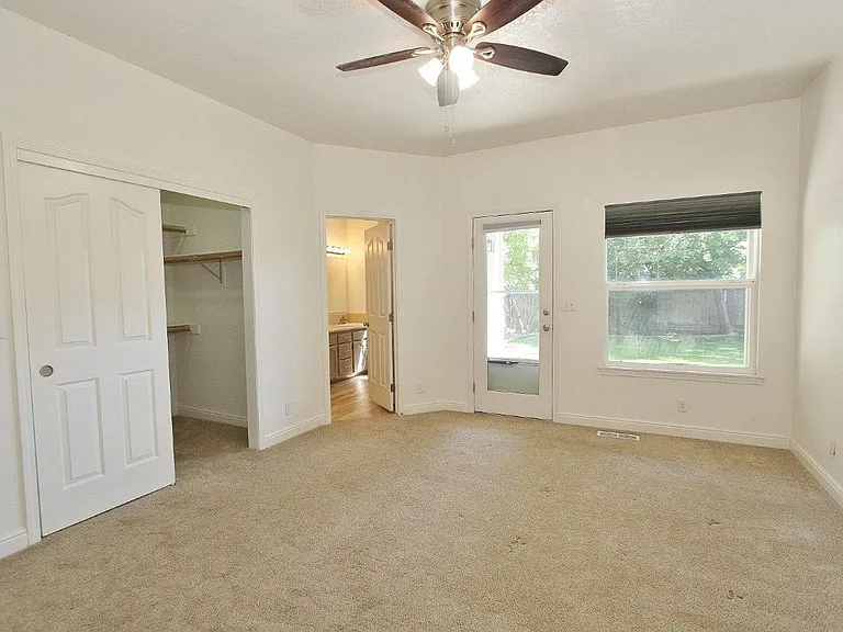 1334 N Gawaine Pl — Photo 14