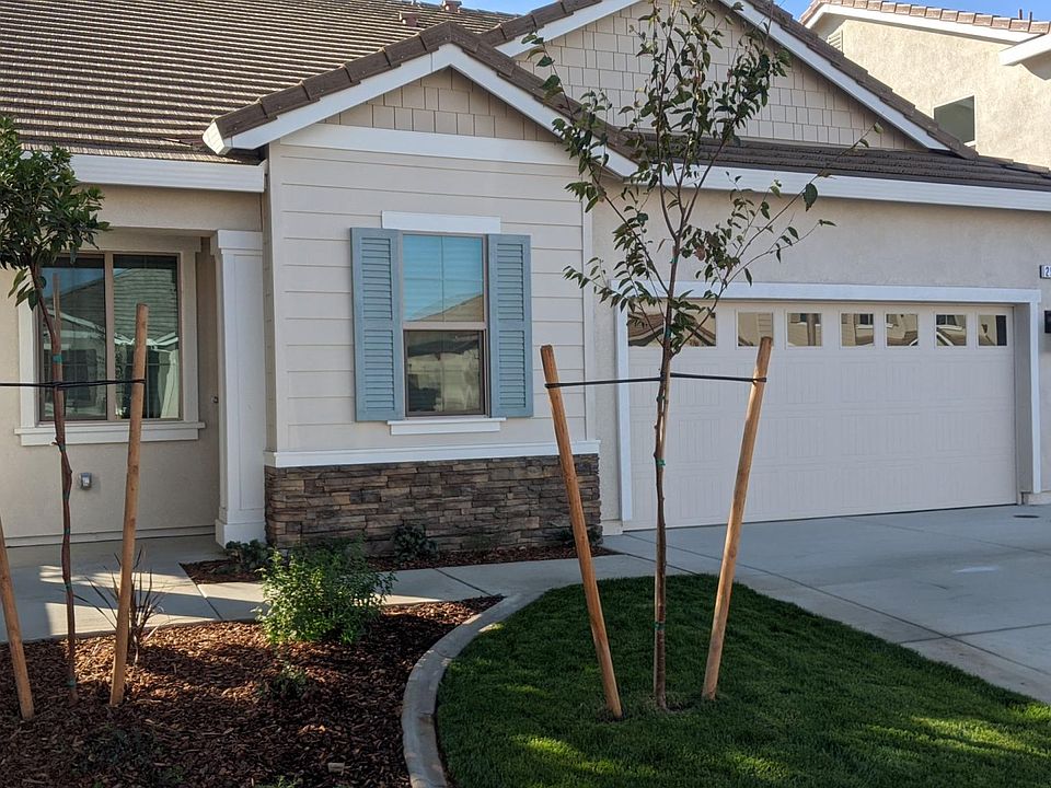 1st image of 2911 Le Bourget Ln