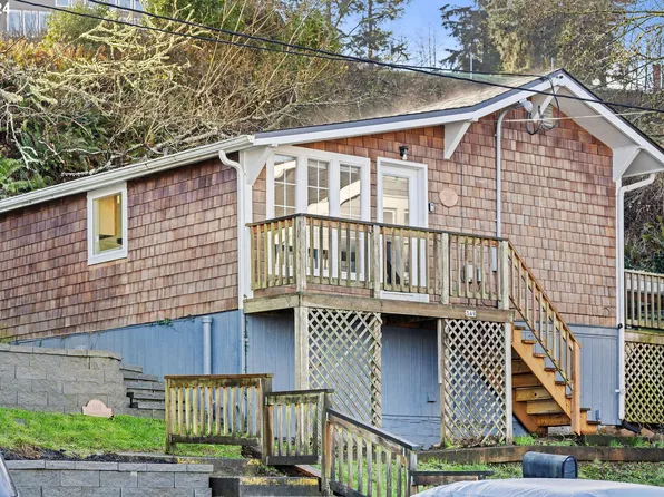 349 Melbourne Ave, Astoria, OR 97103