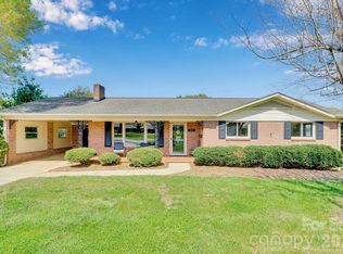 1411 E Maiden Rd, Maiden, NC 28650