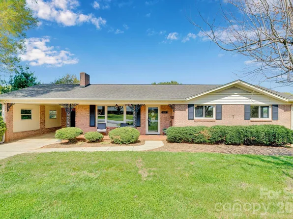 1411 E Maiden Rd, Maiden, NC 28650