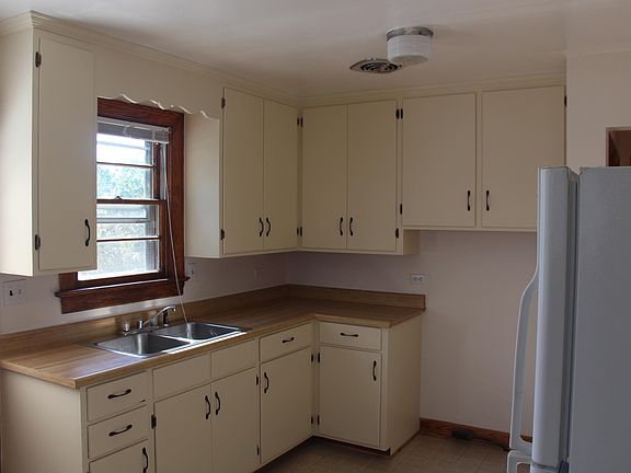 Stove provided but not in photo.