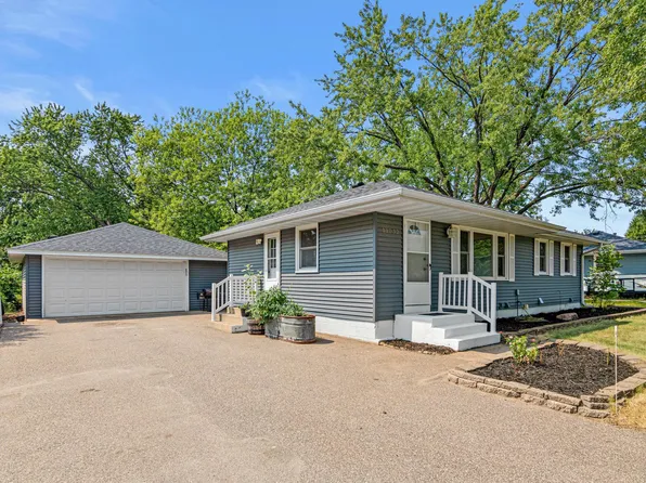 11032 President Dr NE, Blaine, MN 55434