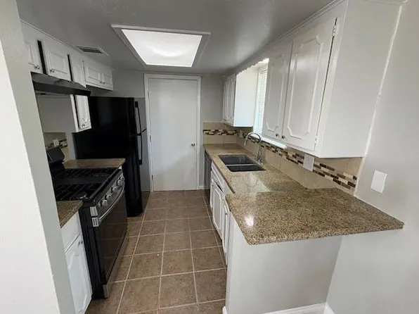 12127 Rhinebeck Dr, Houston, TX 77089