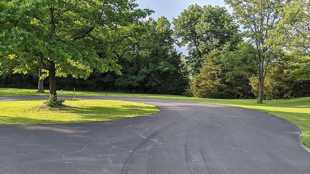 12890 Edelen Ln photo 1