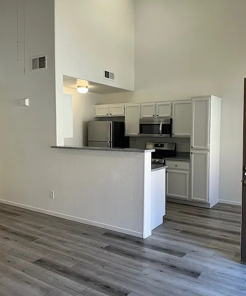 9537 Kilkenny Ave #0 — Photo 4