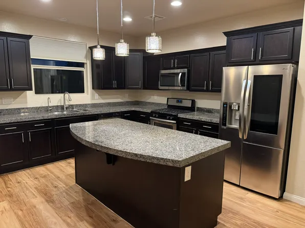 154 Elm Reed Ave, Las Vegas, NV 89148