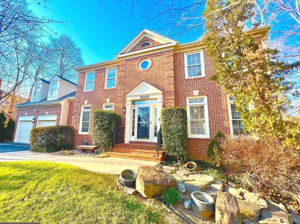 8005 Hedgewood Ct, Fairfax Station, VA 22039