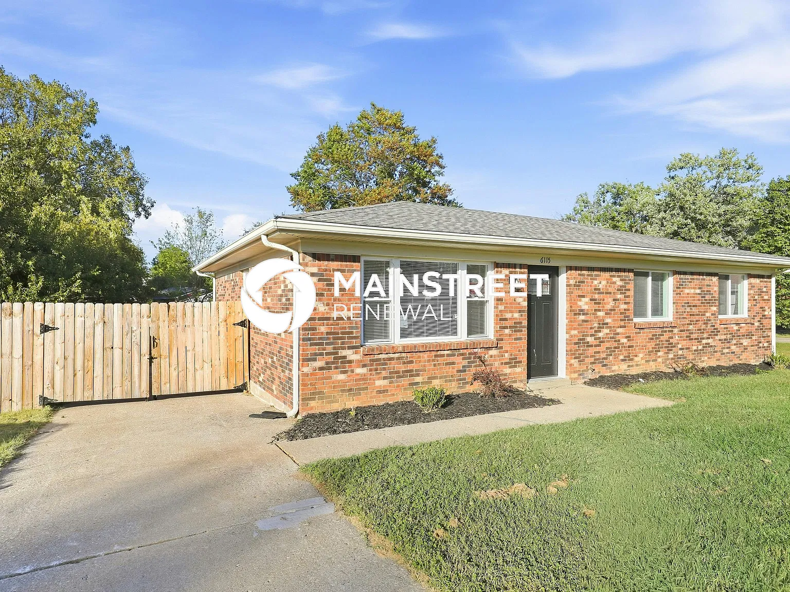 6115 Kirkwood Ct — Photo 2