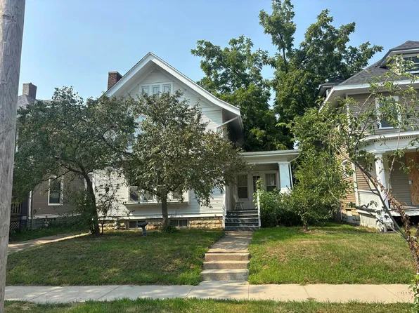 1542 4th Ave SE, Cedar Rapids, IA 52403