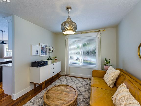 5th image of 3302 NE 166th Ave