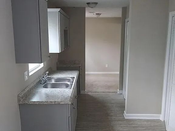 3rd image of 1269 Muirfield Dr