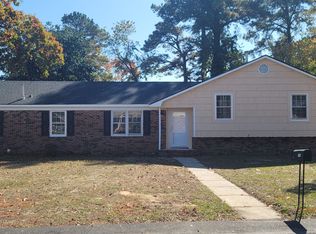 901 Bucknell Rd, Fayetteville, NC 28311