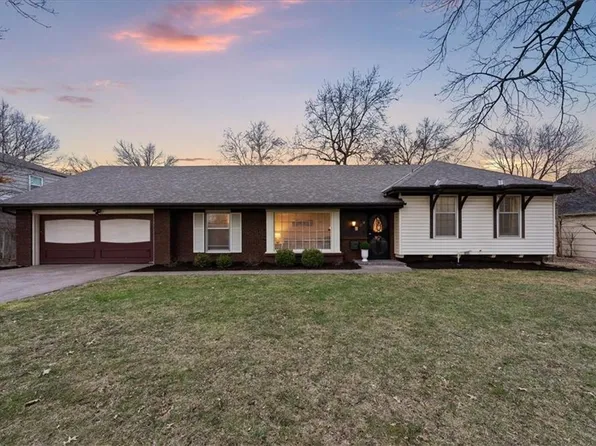 22 W 108th Ter, Kansas City, MO 64114