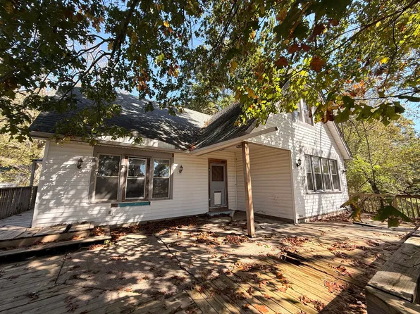 328 E Mallow Rd, Covington, VA 24426