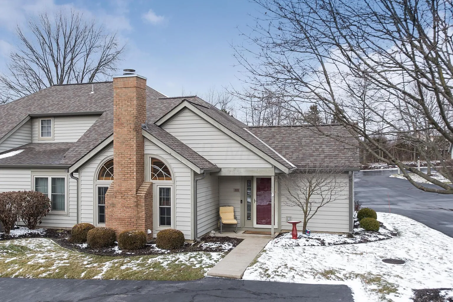 222 Deer Cross Ln photo 1