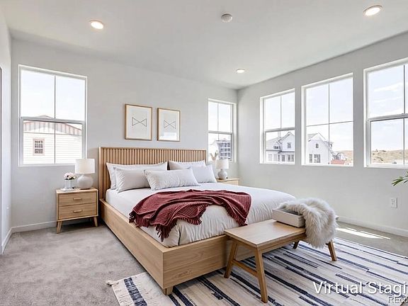 5th image of 415 N Bently Street