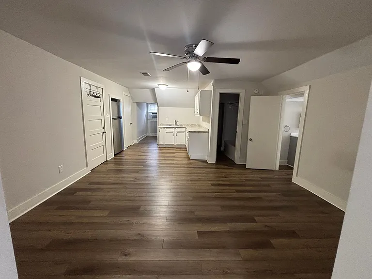 1298 Carr Ave — Photo 1