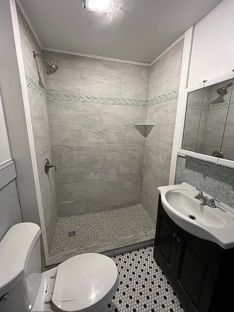 2 bed, 900 sqft, $2,250 — Photo 4