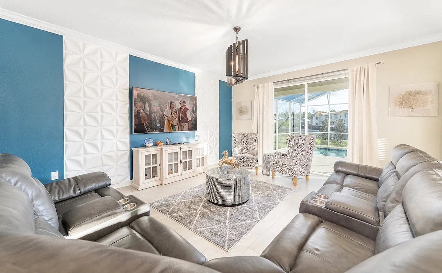 6 bed, 5.0 bath, $10,161 — Photo 1