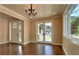 3rd image of 121 Johnson Ave