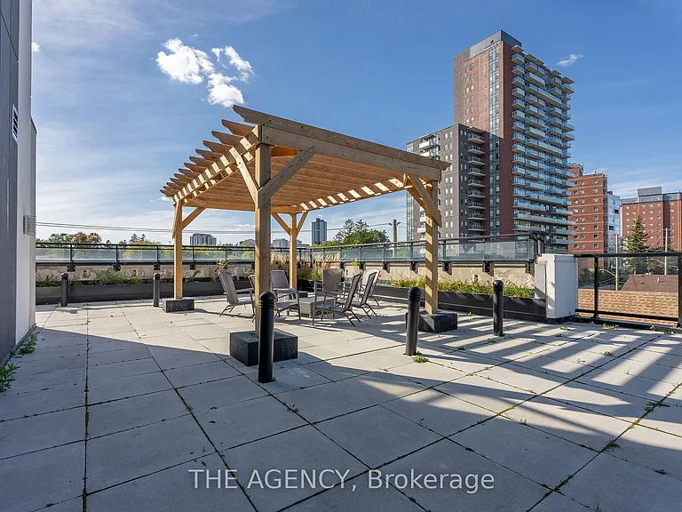 128 King St N #1104 — Photo 28