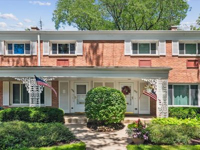 1504 Palmgren Dr, Glenview, IL, 60025