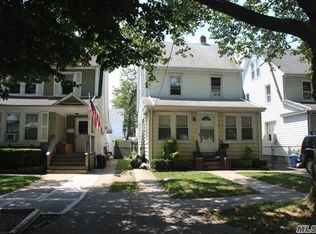 8914 241st St, Bellerose, NY 11426