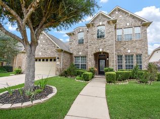 6811 Bannon Trl, Sugar Land, TX 77479