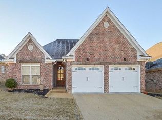 318 Leigh Ln, Starkville, MS 39759