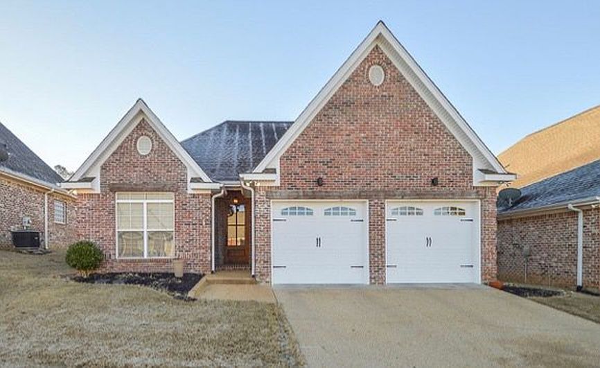 318 Leigh Ln - Property Image