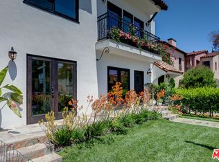 831 S Curson Ave, Los Angeles, CA 90036