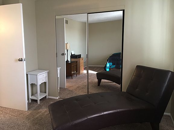 4th image of 1210 Brookline Pl APT F