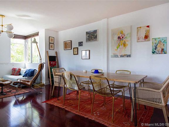 5th image of 1532 Drexel Ave APT 304