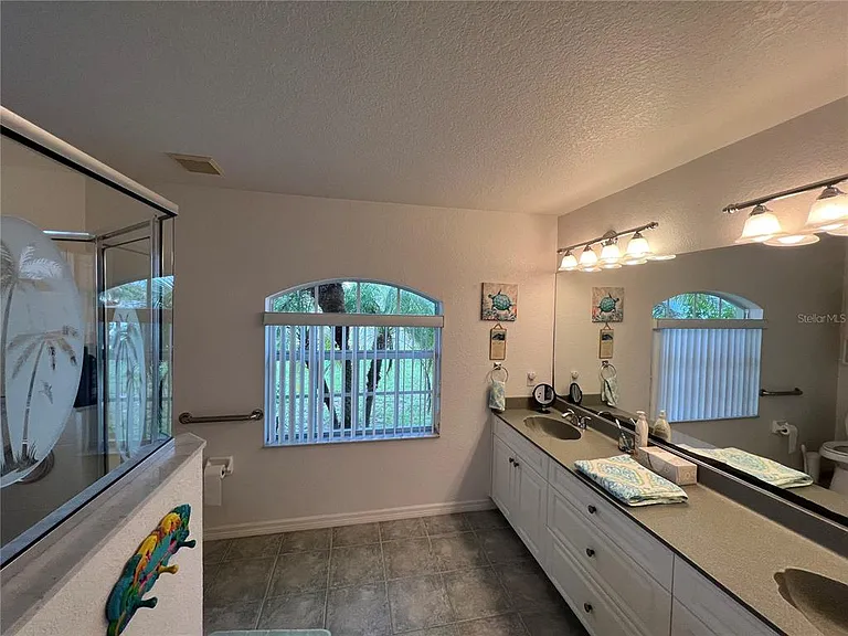 126 Arrow Ln — Photo 9