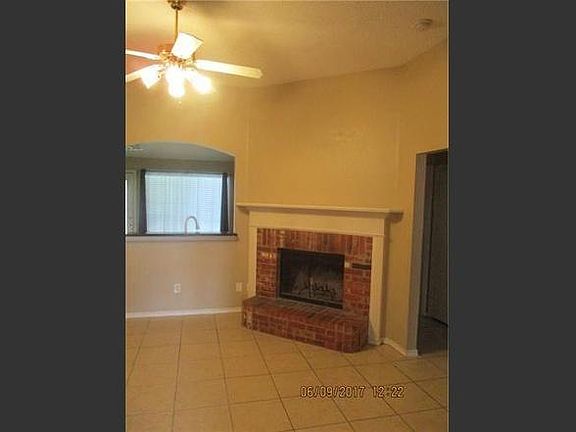 3rd image of 4613 Wheatland Dr
