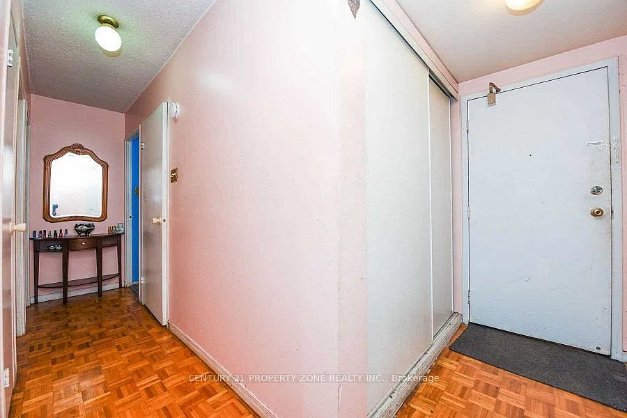 2 bed, $2,500 — Photo 4