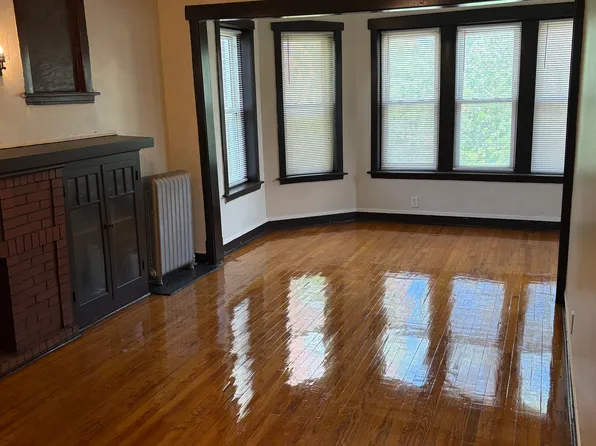 6018 S Vernon Ave APT 2, Chicago, IL 60637