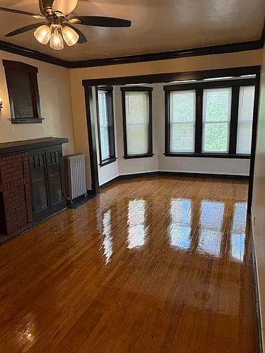 6018 S Vernon Ave #2 Photo 1