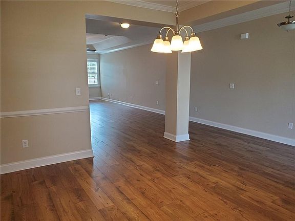 5th image of 101 Arbor Woods Ln