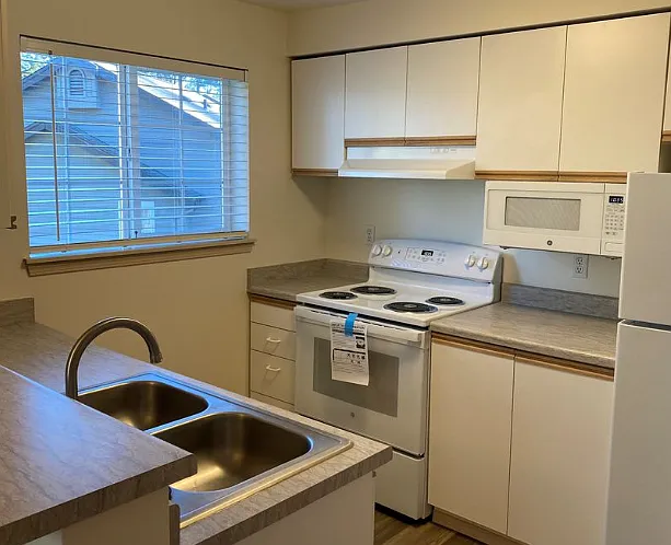 Breckenridge Heights — Photo 1