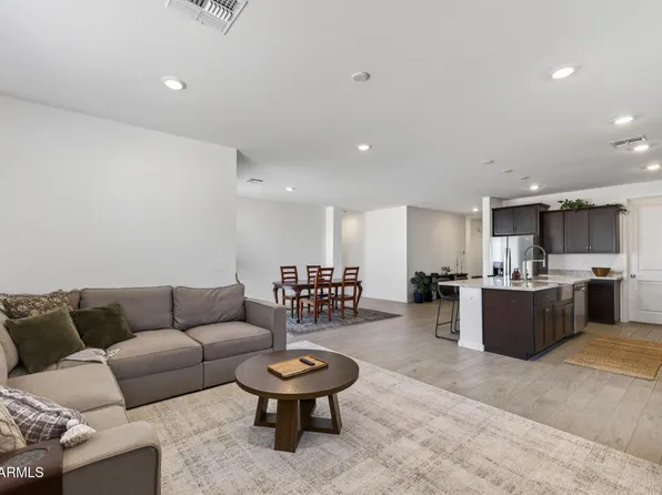 4401 W JOSEPHINE Street, San Tan Valley, AZ 85144