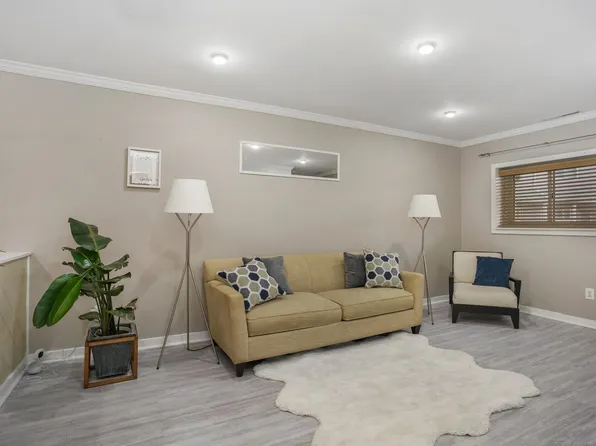 4 Union Avenue APT 36, Norwalk, CT 06851