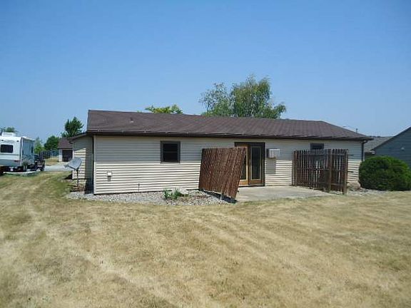 2nd image of 2110 Pueblo Dr