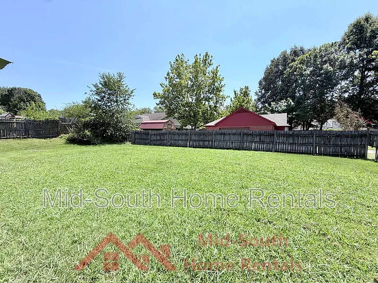 18 Owen Cv — Photo 23