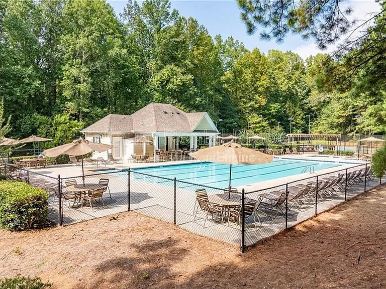 7115 Red Fox Ln — Photo 43
