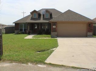 15407 Dell Ln, Selma, TX 78154