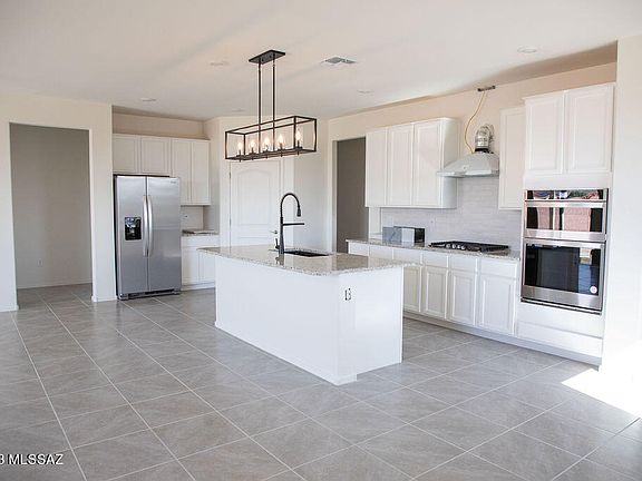 2nd image of 5433 W San Francisco Trl