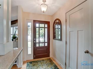 5914 Centennial Rd, Sylvania, OH 43560