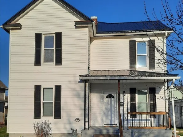 521 S 8th St, Cambridge, OH 43725